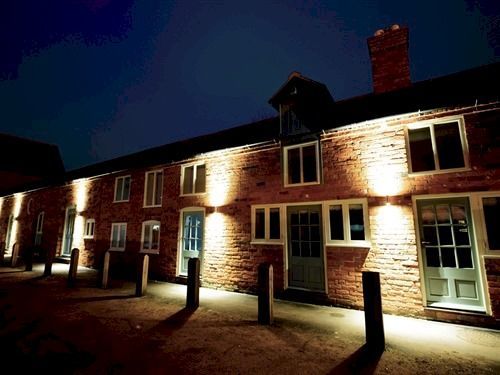 The Coaching Barns Motel Wem Exterior foto